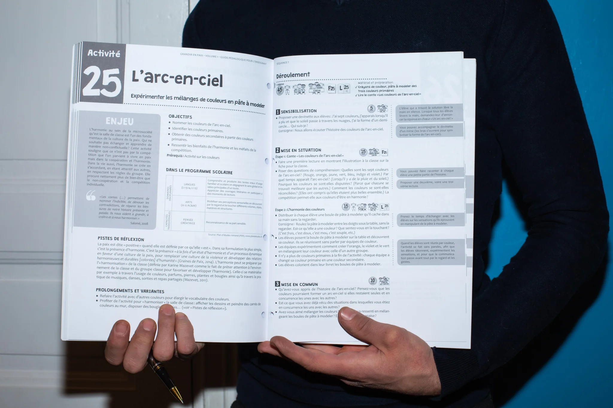 Collection Grandir en paix : Guide pédagogique - Volume 2 – Image 2